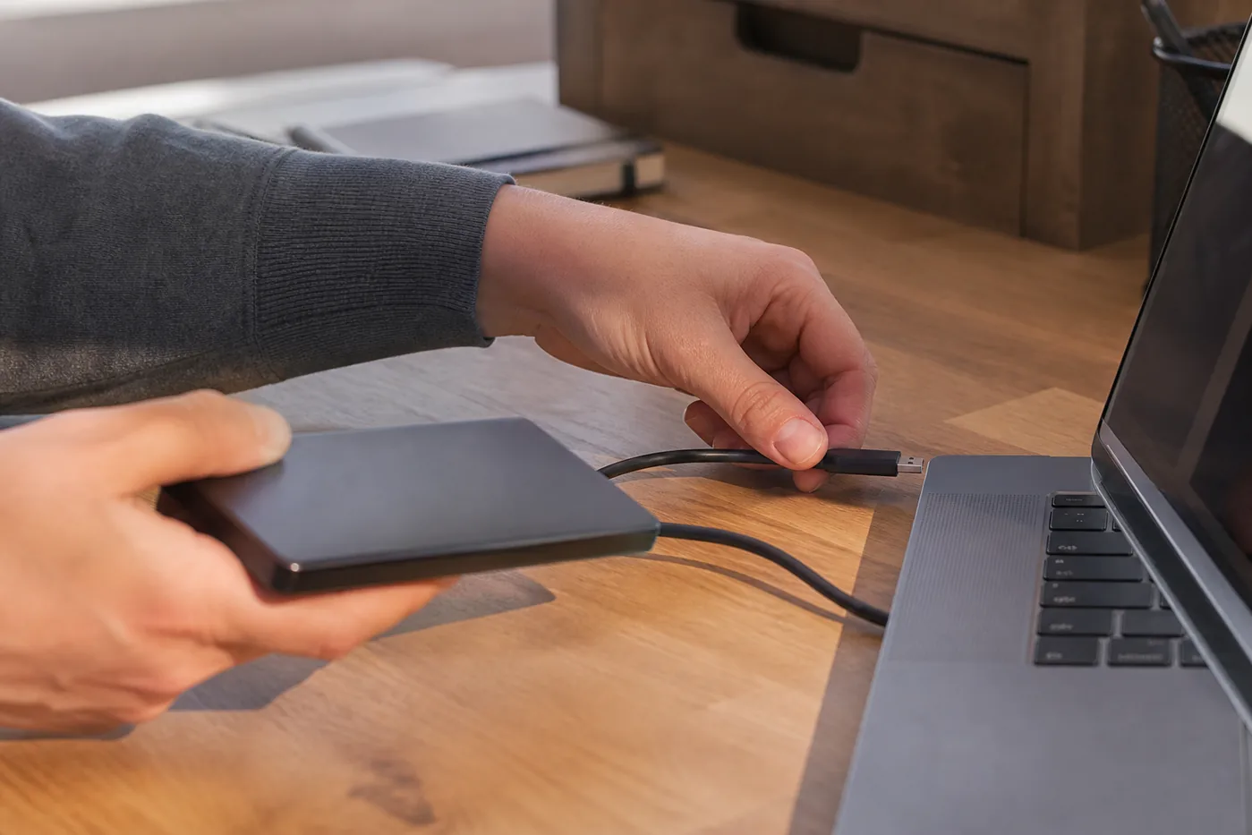 Déconnexion d’un SSD externe après une sauvegarde hors ligne